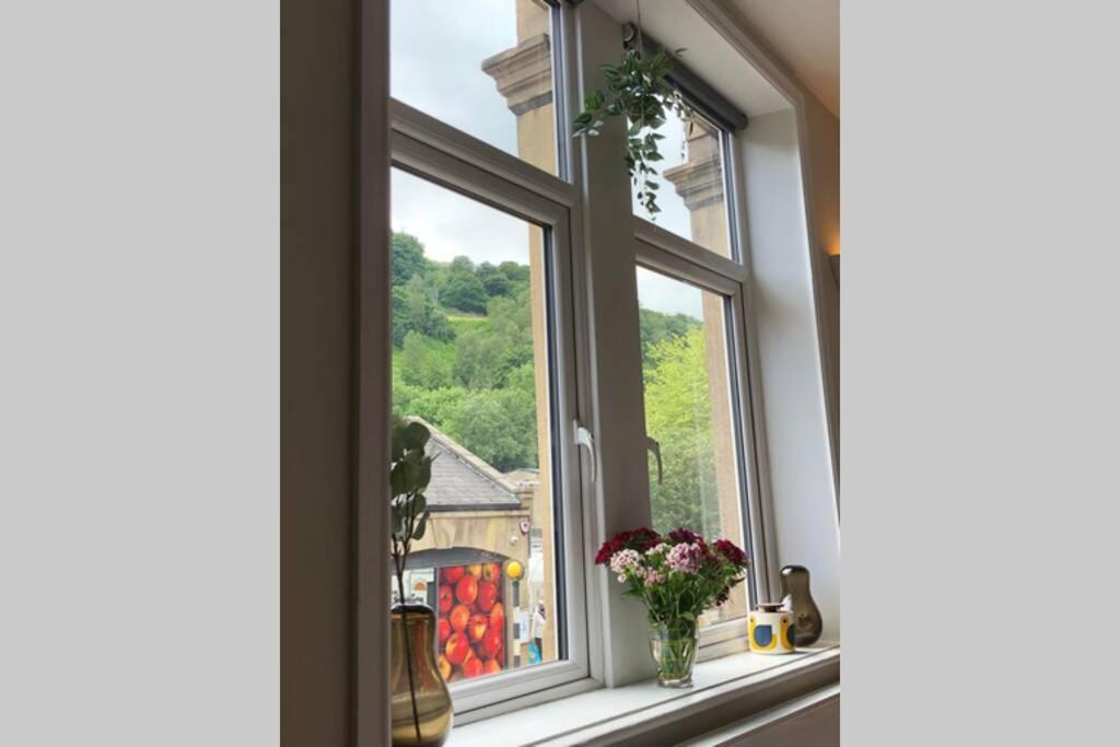 Stylish Studio Gem In The Heart Of Hebden Hebden Bridge Exterior photo